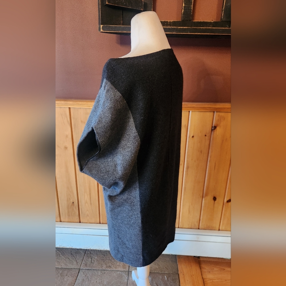 Bergdorf Goodman Vince Angola Wool Charcoal Gray Dolman Short Sleeve Sweater Med - Picture 3 of 12